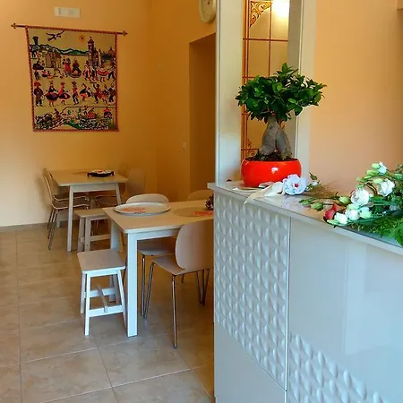 Le Camelie Bed & Breakfast 3*
